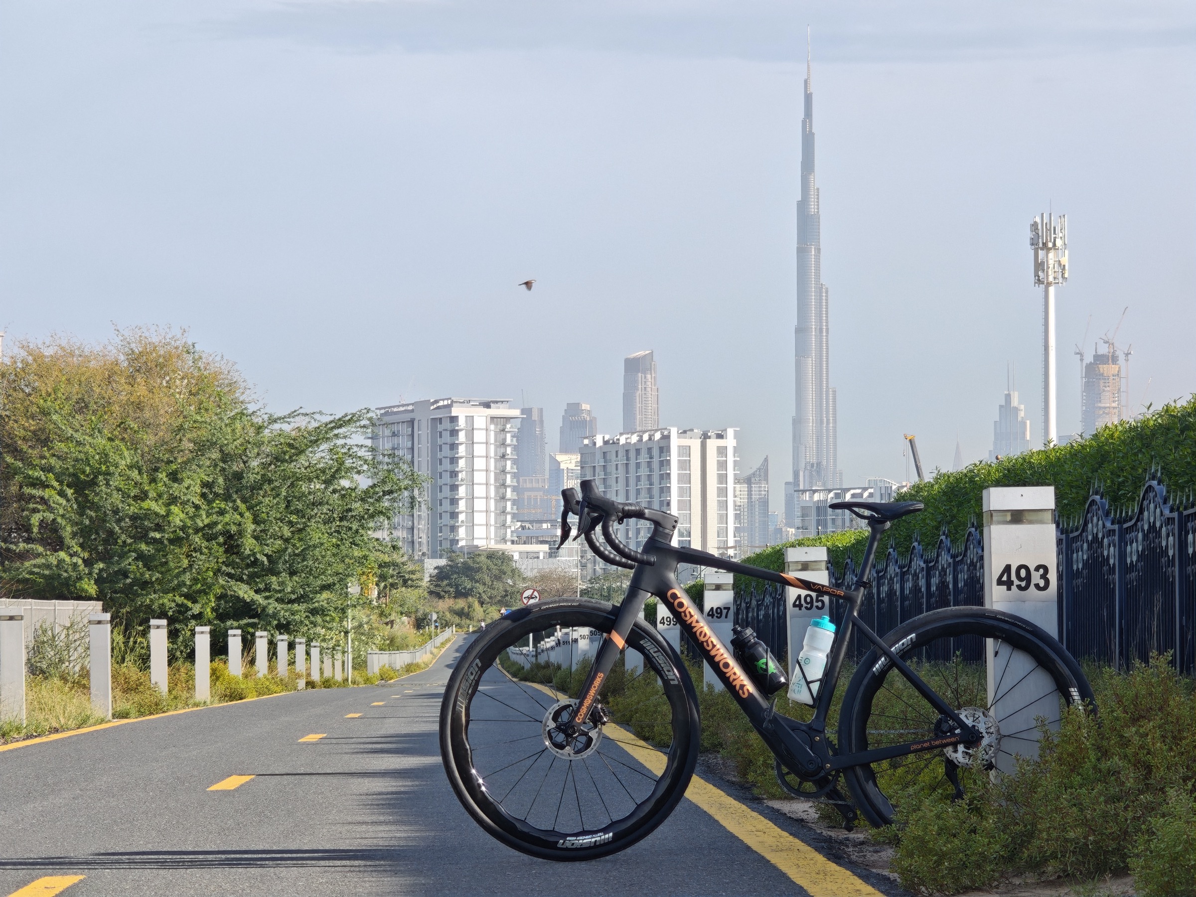 Cosmos VAPOR electric road bike in Dubai